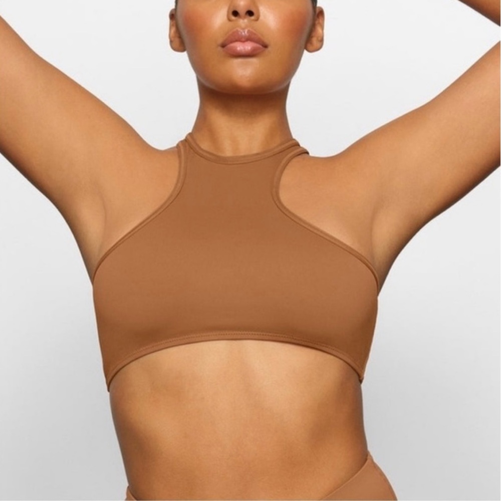 SKIMS High Neck racer-back bikini top Almond nwt